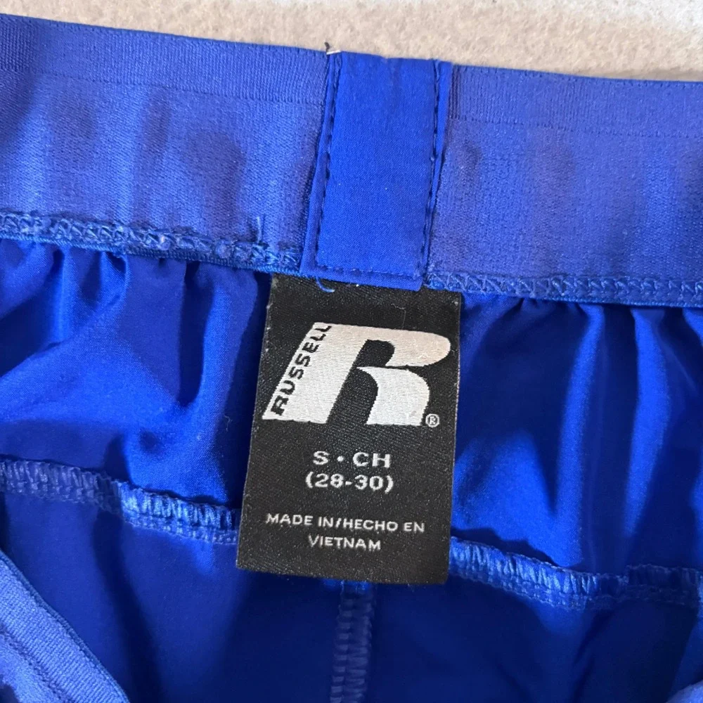 Russell Athletic Mens Blue Active Performance Shorts Size S 28-30 Zip Pockets